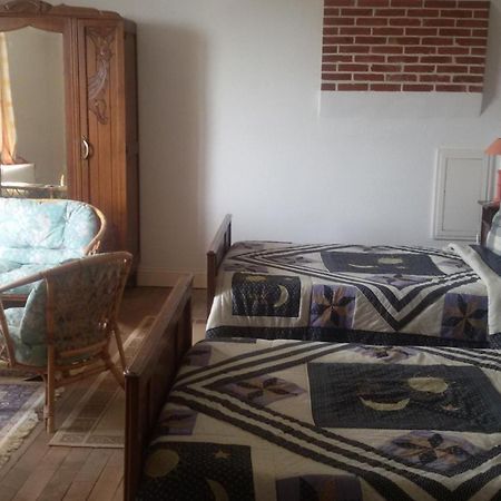 L'Escale Fleurie Bed & Breakfast Vincelles  Exterior photo