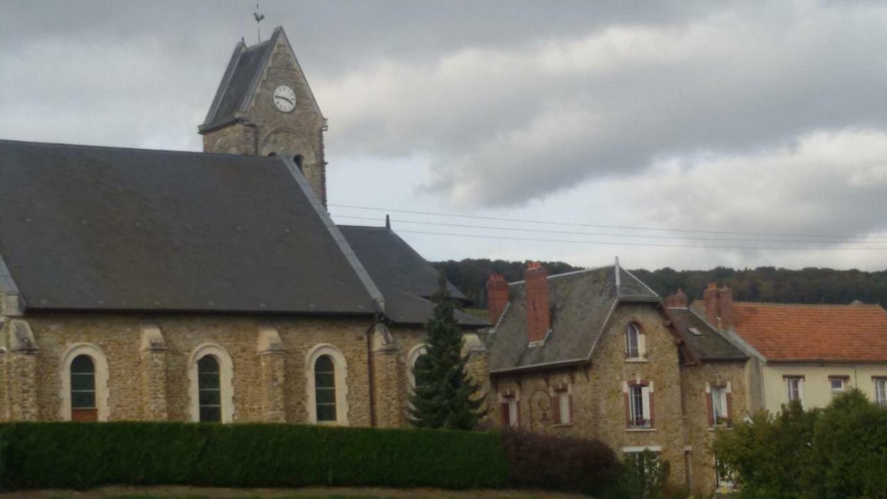 L'Escale Fleurie Bed & Breakfast Vincelles  Exterior photo