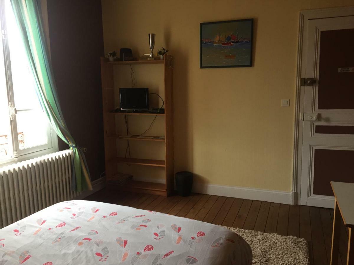 L'Escale Fleurie Bed & Breakfast Vincelles  Exterior photo