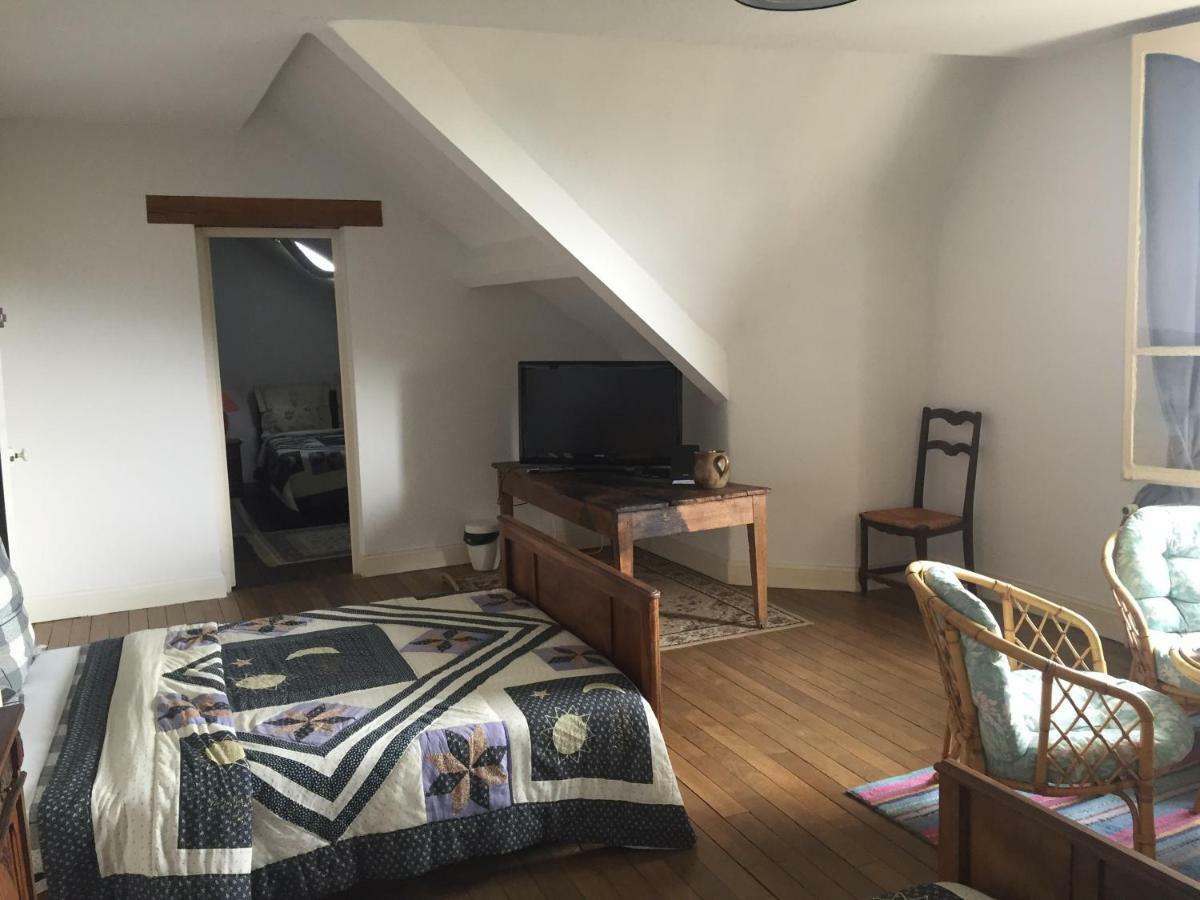 L'Escale Fleurie Bed & Breakfast Vincelles  Exterior photo